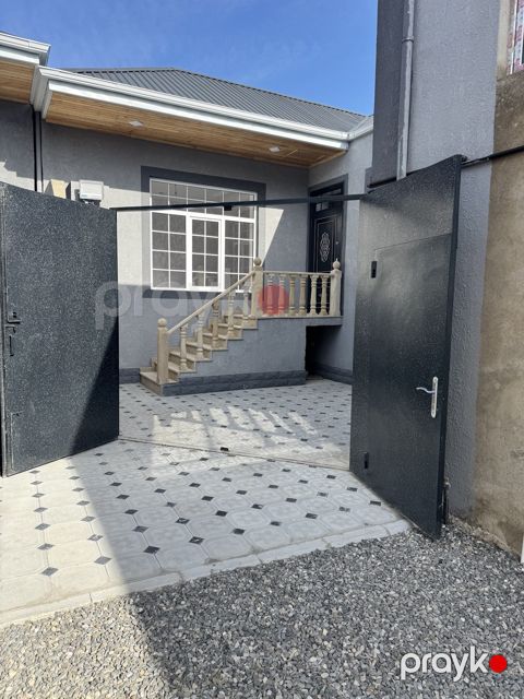 Satılır 3 otaqlı həyət evi/bağ evi 75 m²