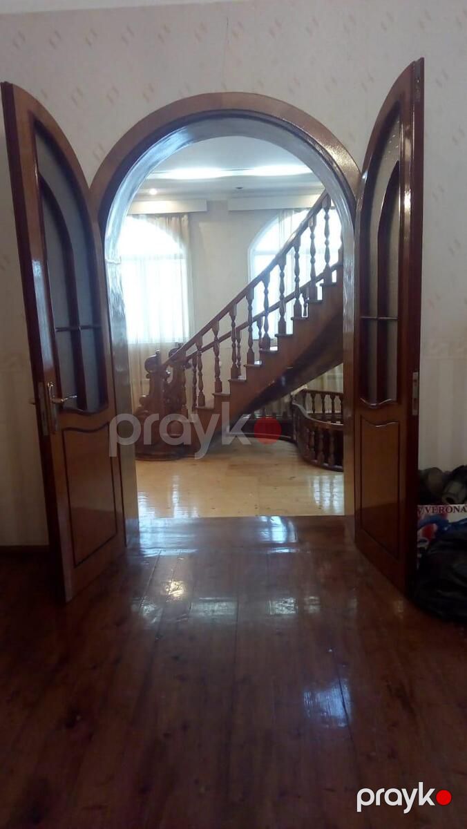 Satılır 7 otaqlı həyət evi/bağ evi 200 m² — Ev, villa, Bakı (3)