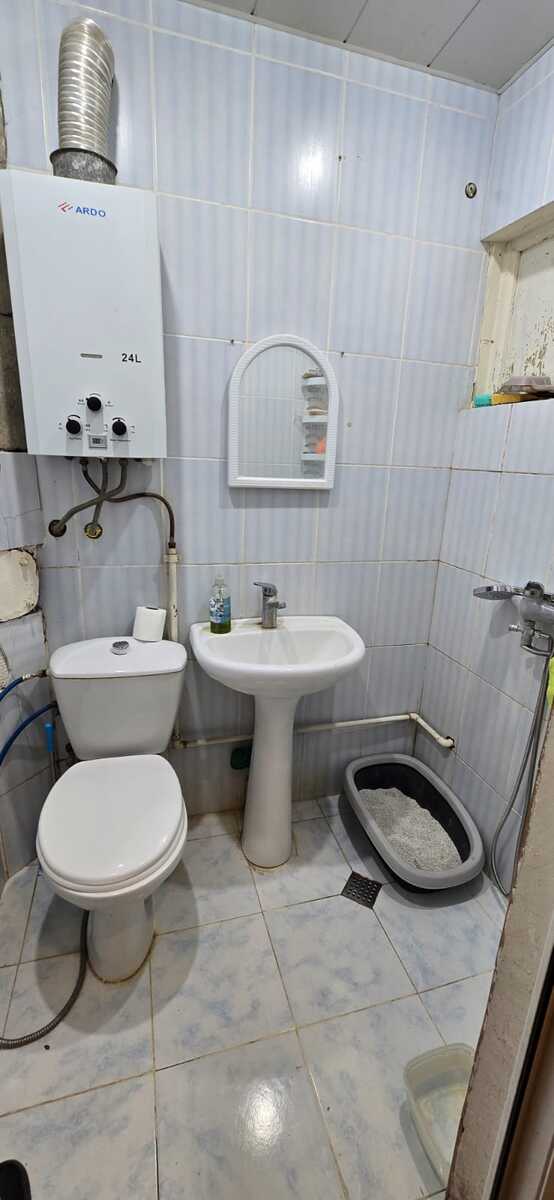 Satılır 2 otaqlı köhnə tikili 45 m² — Mənzil, Bakı (10)