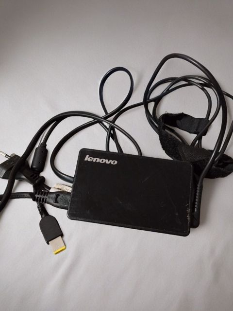 Lenovo noutbuk adapteri (AC Adapter) - Brend/model: Lenovo, Model — Bakı