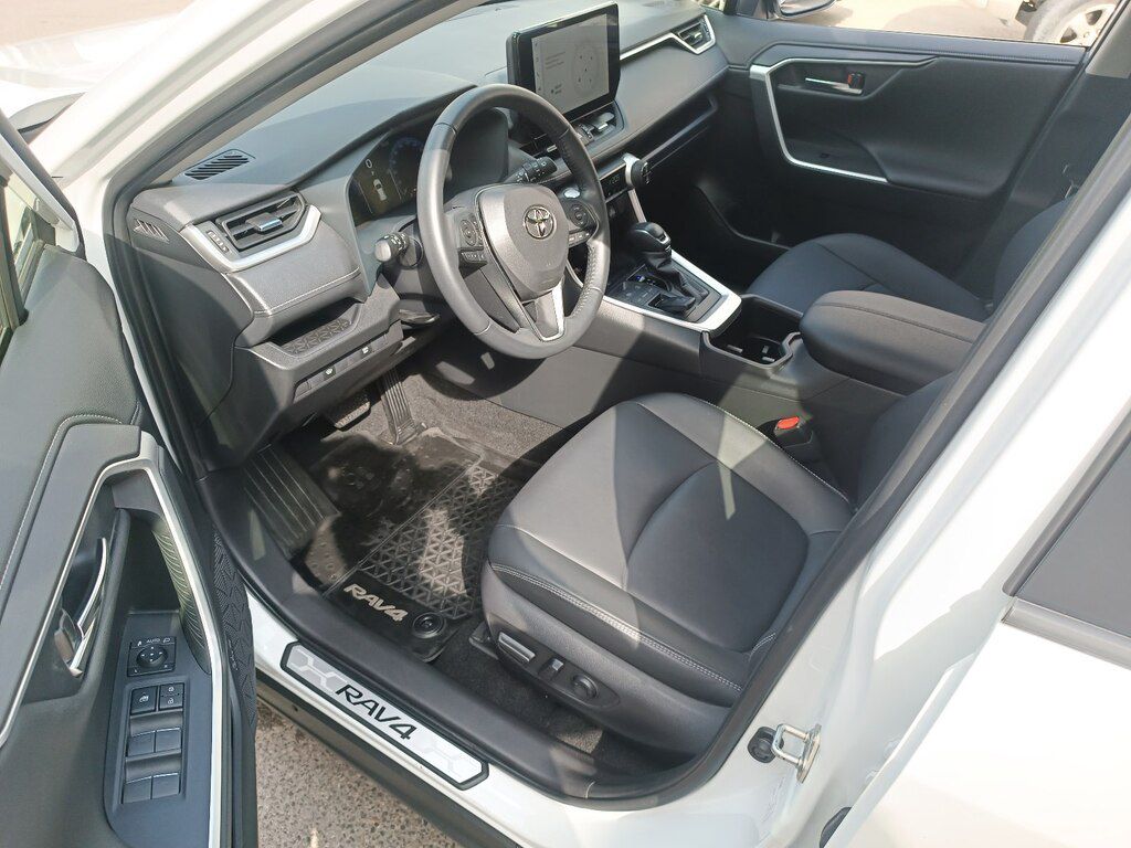 Toyota RAV4, 2.5 L, 1.6 kWh, 2024 il, 10 600 km — Avtomobillər, Bakı (10)