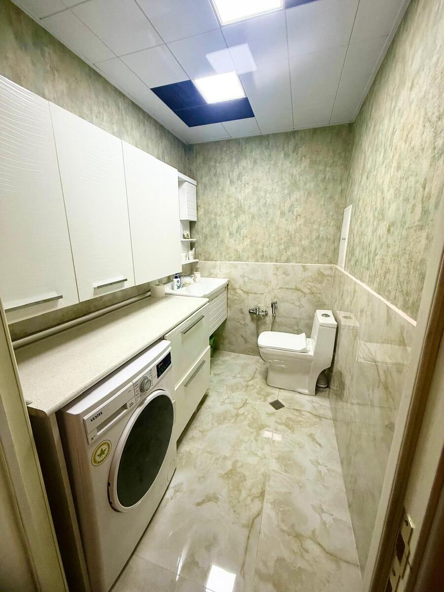 Satılır 3 otaqlı yeni tikili 131 m² — Mənzil, Bakı (11)