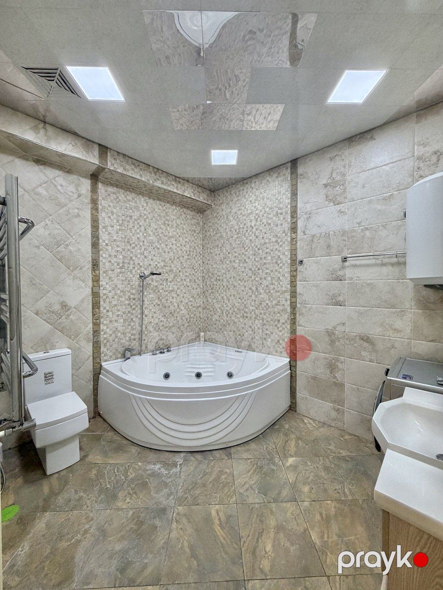 İcarəyə verilir 3 otaqlı yeni tikili 170 m² — Mənzil, Bakı (8)