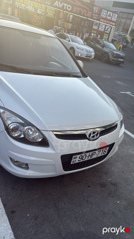 Hyundai i30, 1.6 L, 2009 il, 263 500 km