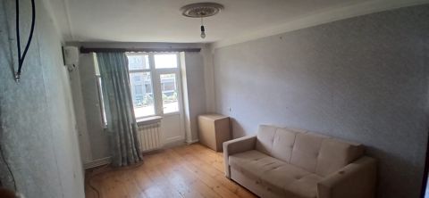 Satılır 2 otaqlı köhnə tikili 46 m² — Bakı