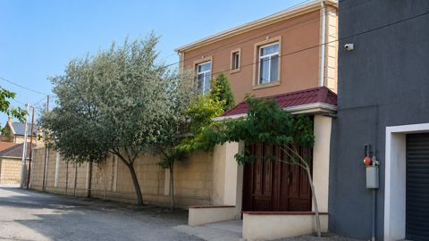 Satılır 5 otaqlı həyət evi/bağ evi 500 m² — Bakı