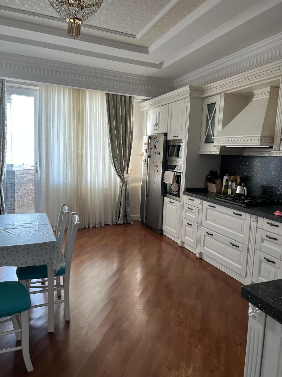 İcarəyə verilir 4 otaqlı yeni tikili 170 m² — Mənzil, Bakı (4)