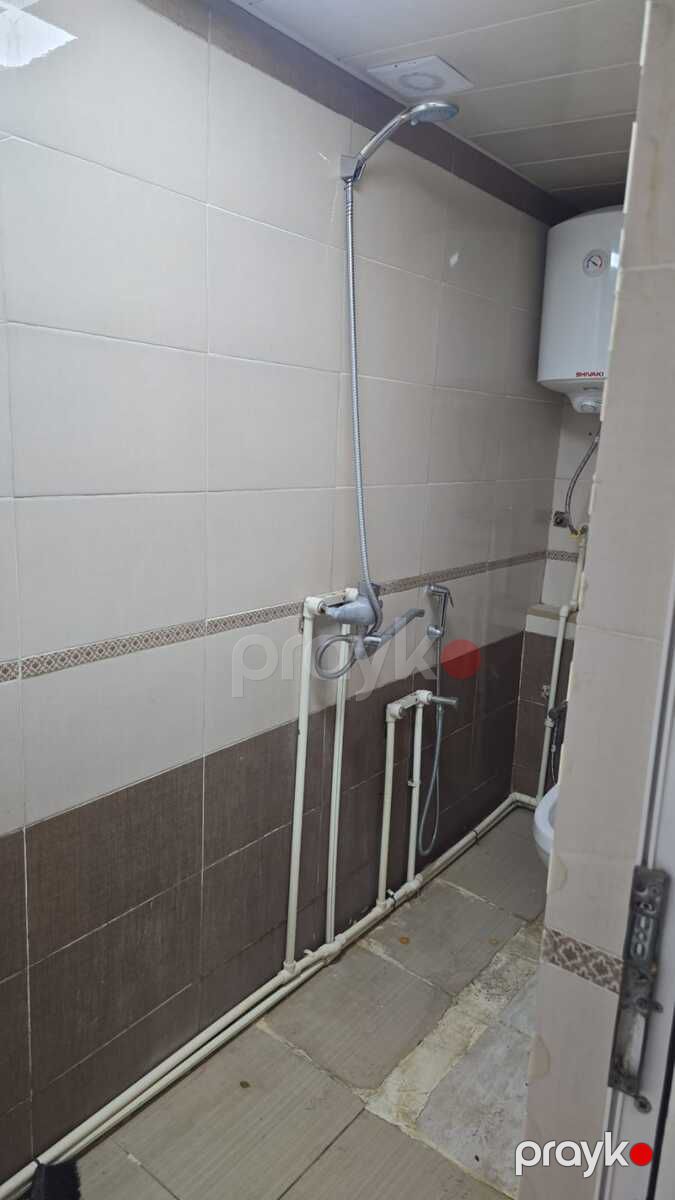 İcarəyə verilir 2 otaqlı köhnə tikili 95 m² — Mənzil, Bakı (10)