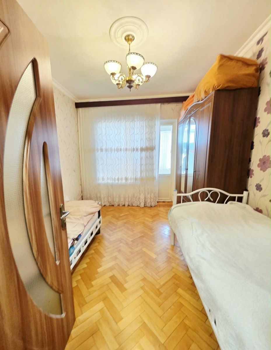 Satılır 2 otaqlı köhnə tikili 70 m² — Mənzil, Bakı (4)