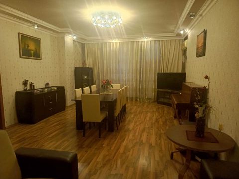 Satılır 5 otaqlı yeni tikili 171 m² — Bakı