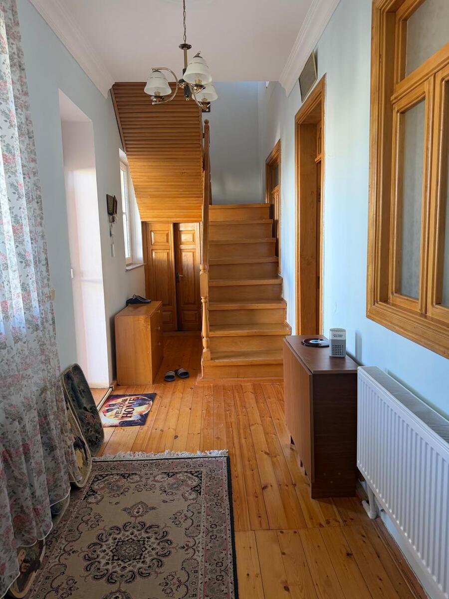 Satılır 7 otaqlı həyət evi/bağ evi 300 m² — Ev, villa, Bakı (9)