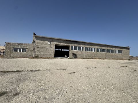 Satılır obyekt 1540 m² — Sumqayıt