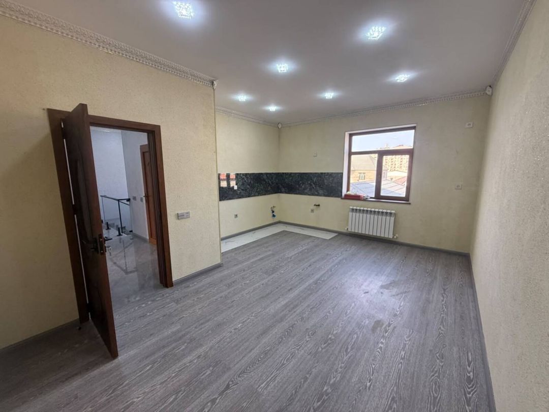 Satılır 5 otaqlı həyət evi/bağ evi 254 m² — Ev, villa, Bakı (5)