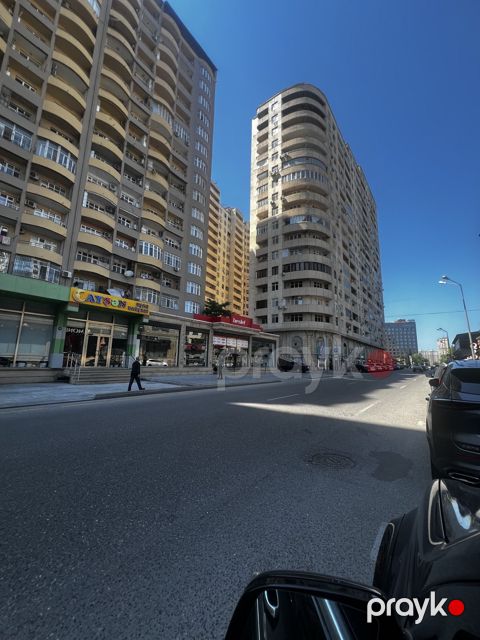 Satılır obyekt 94 m²