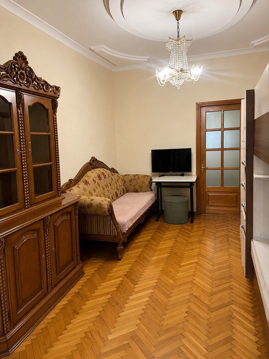 Satılır 2 otaqlı köhnə tikili 55 m² — Mənzil, Bakı (3)