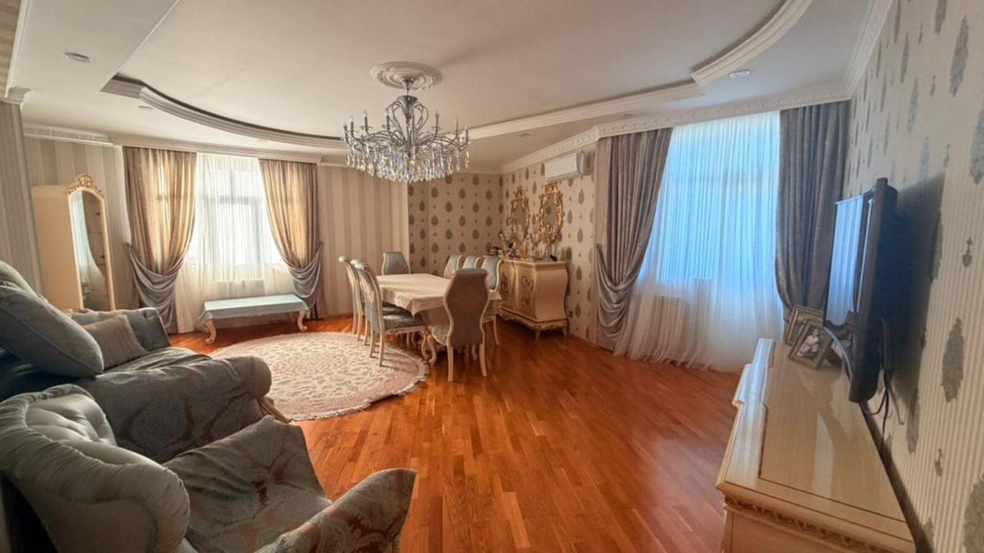 İcarəyə verilir 3 otaqlı yeni tikili 136 m² — Mənzil, Bakı (2)