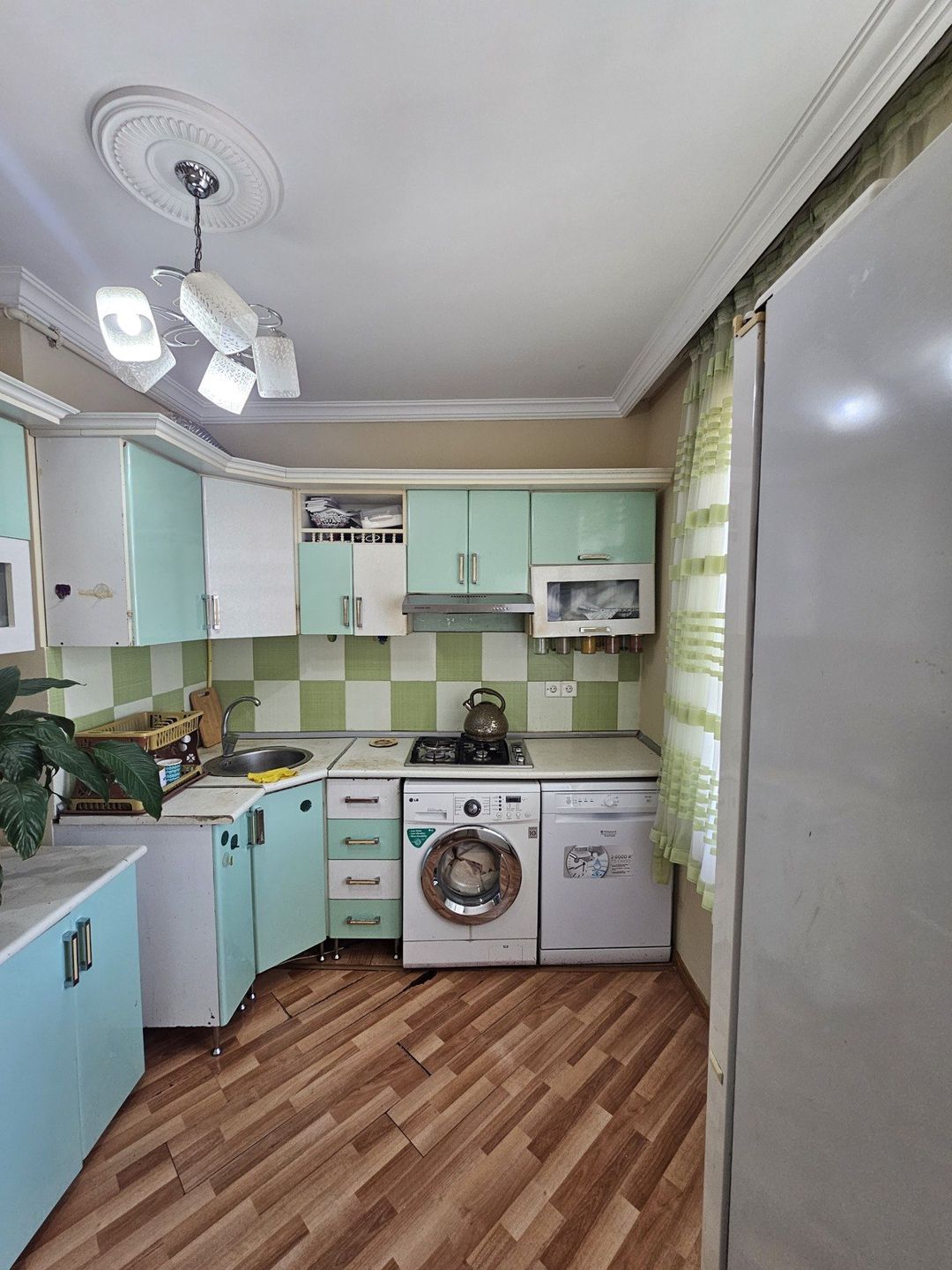 Satılır 2 otaqlı köhnə tikili 60 m² — Mənzil, Bakı (8)