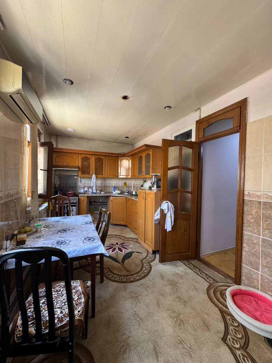 Satılır 4 otaqlı köhnə tikili 110 m² — Mənzil, Bakı (12)