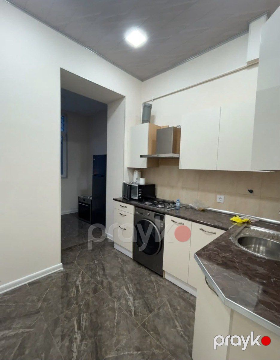Satılır 2 otaqlı köhnə tikili 65 m² — Mənzil, Bakı (6)