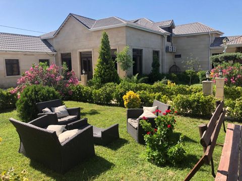 İcarəyə verilir 6 otaqlı həyət evi/bağ evi 310 m² — Bakı