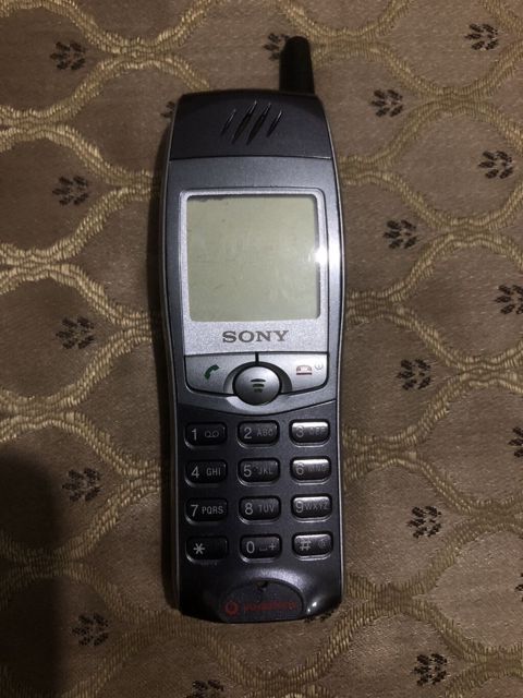 Sony Xperia J, 8 GB, rəng - Boz — Digah