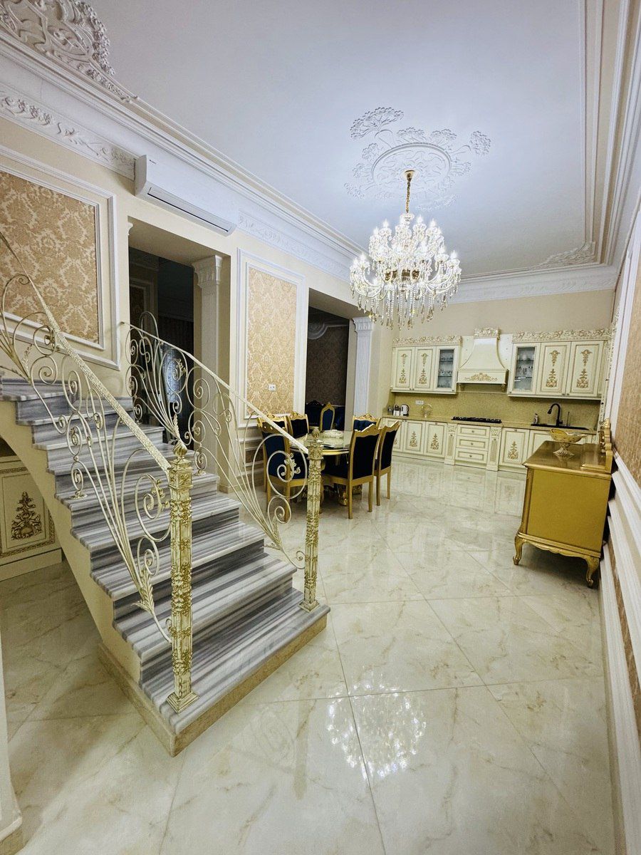 Satılır 3 otaqlı köhnə tikili 130 m² — Mənzil, Bakı (3)