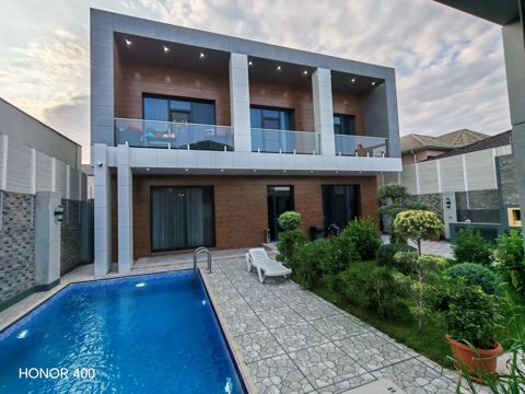 Satılır 5 otaqlı həyət evi/bağ evi 220 m² — Bakı