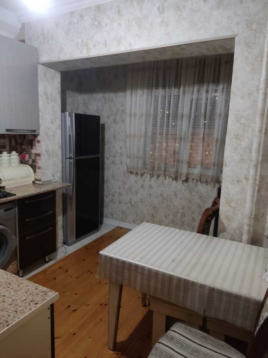 Satılır 2 otaqlı köhnə tikili 56 m² — Mənzil, Bakı (5)