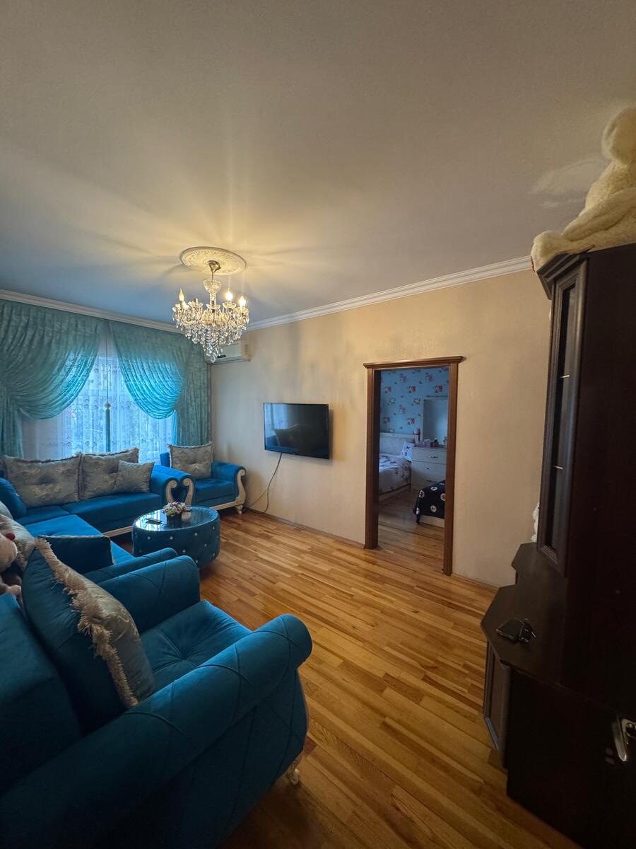 Satılır 4 otaqlı köhnə tikili 82 m² — Mənzil, Bakı (5)