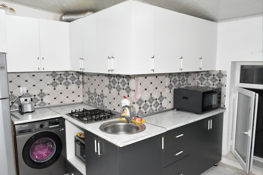 Satılır 4 otaqlı həyət evi/bağ evi 130 m² — Ev, villa, Bakı (5)