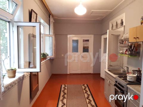 Satılır 2 otaqlı həyət evi/bağ evi 70 m²