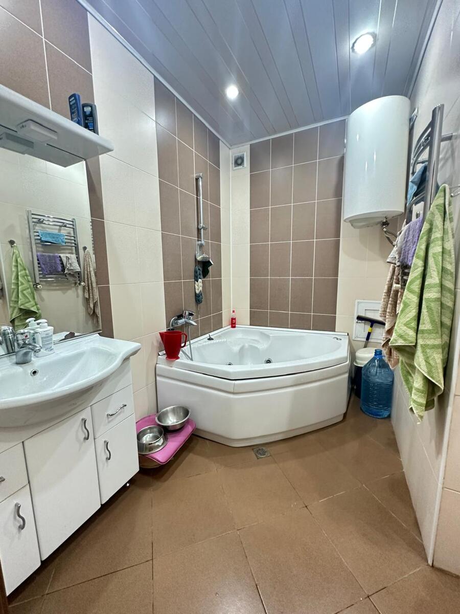 Satılır 3 otaqlı yeni tikili 120 m² — Mənzil, Bakı (11)