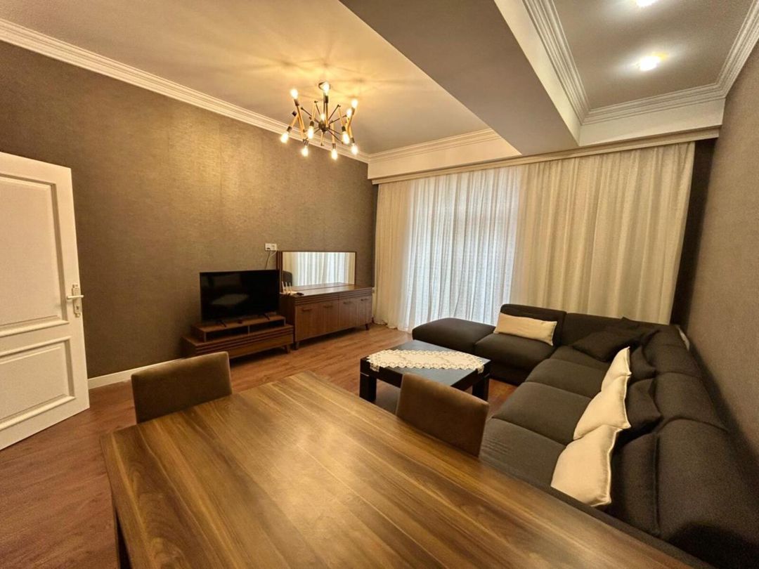 İcarəyə verilir 4 otaqlı yeni tikili 145 m² — Mənzil, Bakı (3)