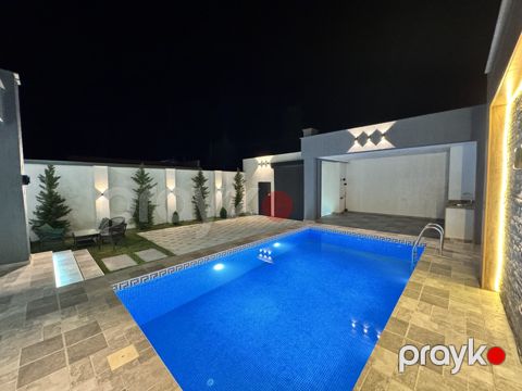 Satılır 4 otaqlı həyət evi/bağ evi 160 m²