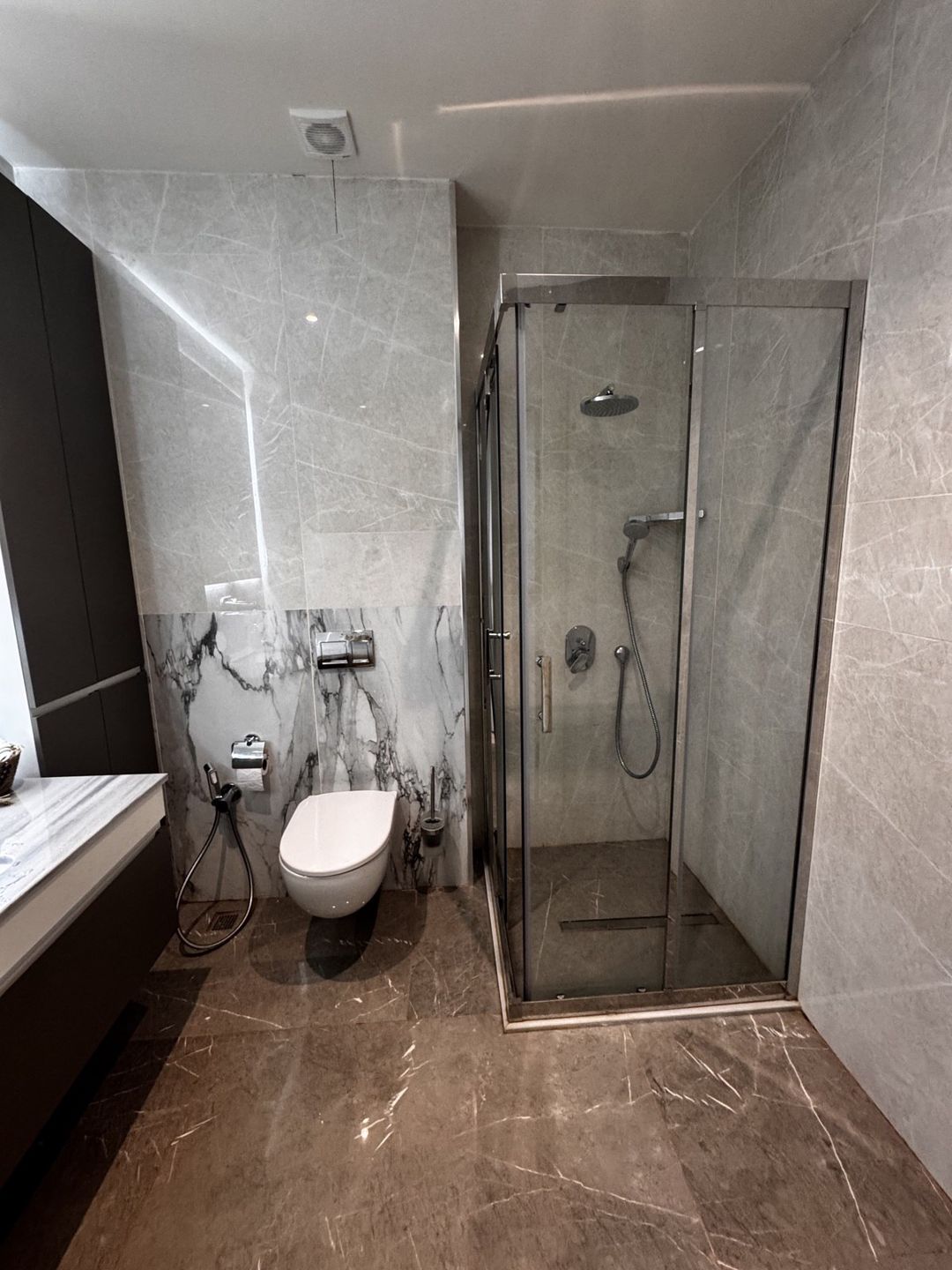 İcarəyə verilir 2 otaqlı yeni tikili 98 m² — Mənzil, Bakı (11)