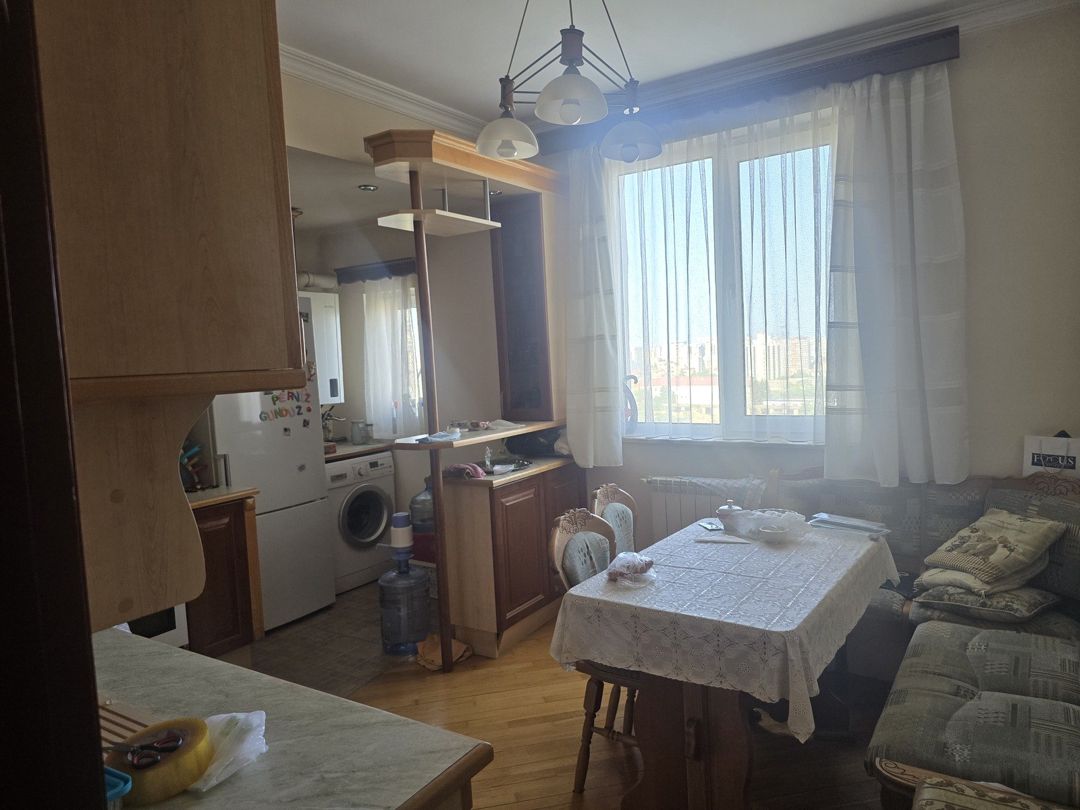 Satılır 5 otaqlı köhnə tikili 129 m² — Mənzil, Bakı (11)