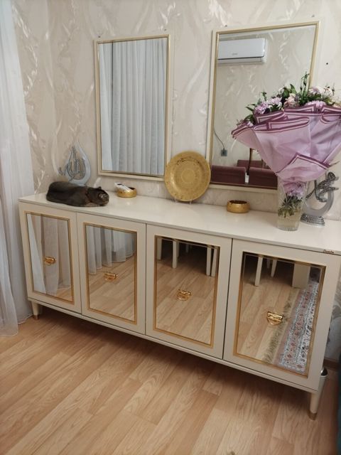 Komod — Bakı