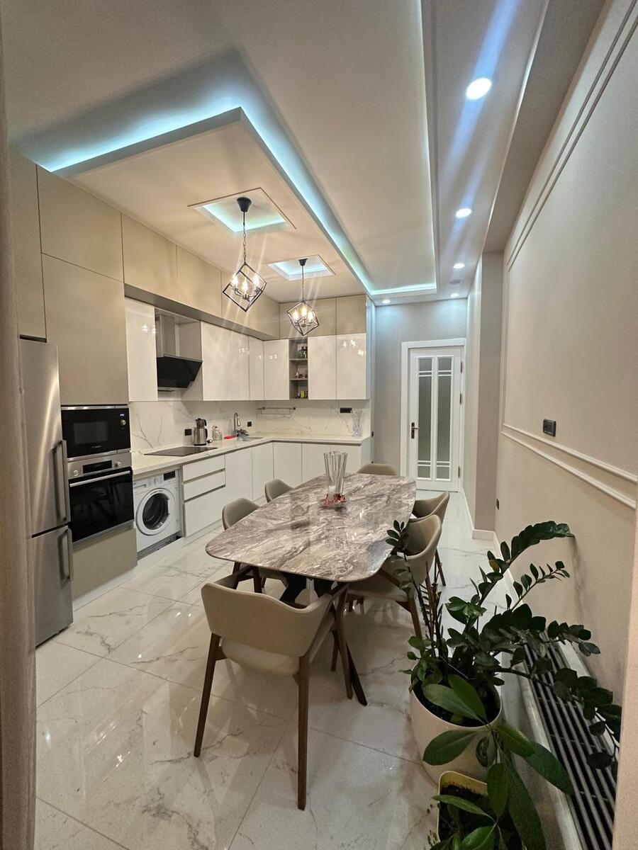 İcarəyə verilir 3 otaqlı yeni tikili 160 m² — Mənzil, Bakı (7)