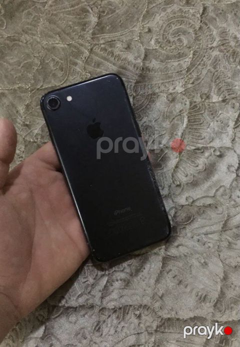 IPhone 7, 32 GB, Qara, Face ID