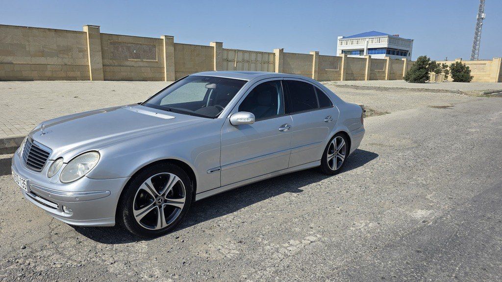 Mercedes E 270, 2.7 L, 2002 il, 276 000 km — Avtomobillər, Bakı (4)