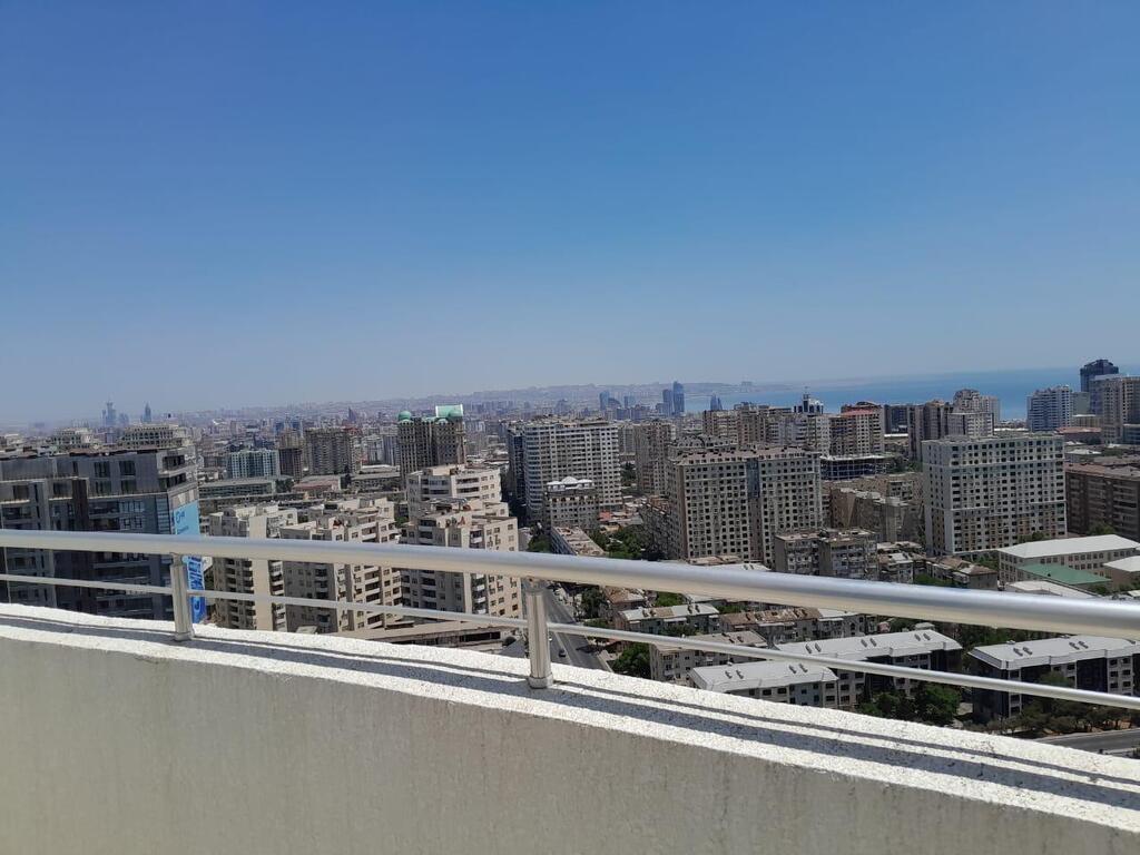Satılır 4 otaqlı yeni tikili 198 m² — Mənzil, Bakı