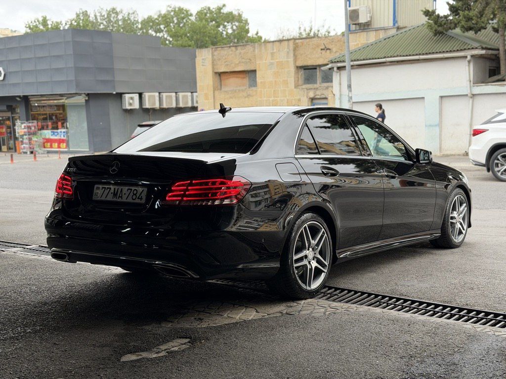 Mercedes E 250, 2.0 L, 2014 il, 189 450 km — Avtomobillər, Bakı (5)