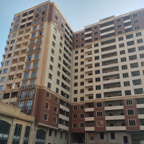 Satılır 3 otaqlı yeni tikili 135 m² — Bakı