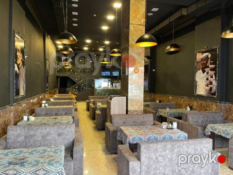 Satılır obyekt 200 m²