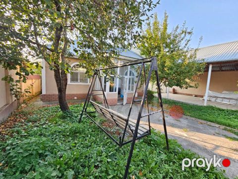 İcarəyə verilir 3 otaqlı həyət evi/bağ evi 120 m²