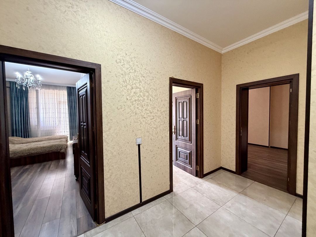 Satılır 3 otaqlı yeni tikili 130 m² — Mənzil, Bakı (10)