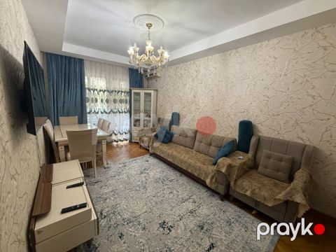 Satılır 4 otaqlı köhnə tikili 100 m²
