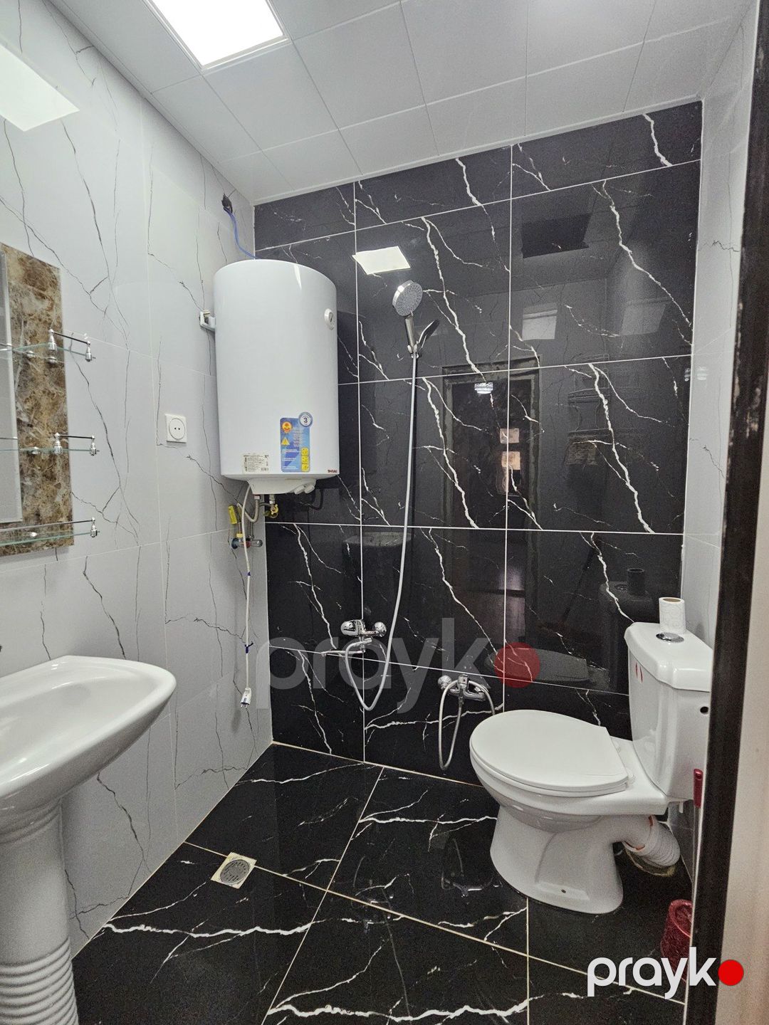 İcarəyə verilir 2 otaqlı köhnə tikili 55 m² — Mənzil, Bakı (11)