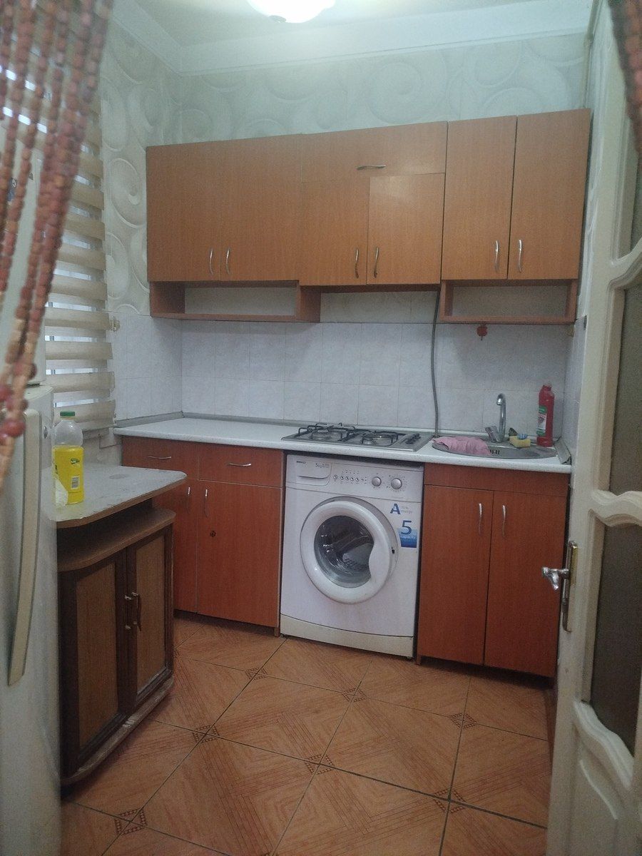 İcarəyə verilir 2 otaqlı köhnə tikili 50 m² — Mənzil, Bakı (6)
