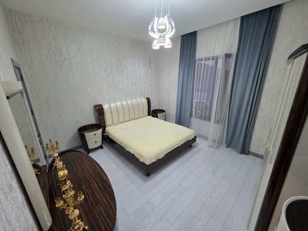 Satılır 4 otaqlı həyət evi/bağ evi 160 m² — Ev, villa, Bakı (10)